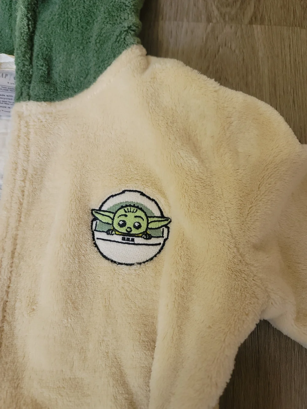 GAP Kids Star Wars Grogu Baby Yoda Plush Fleece Hooded Bathrobe Robe 5T 5 Years